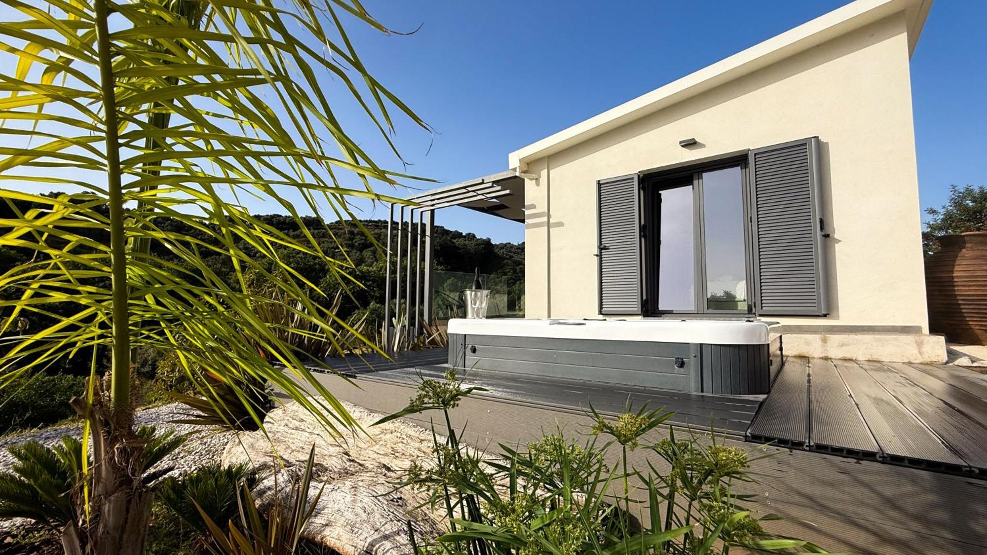 Ek Ornelakis, Luxury Country House With Jacuzzi Chania  Exterior photo